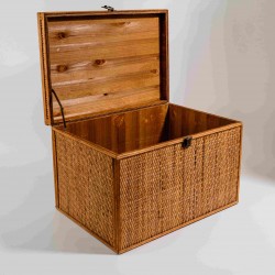 BAÚ EM RATTAN