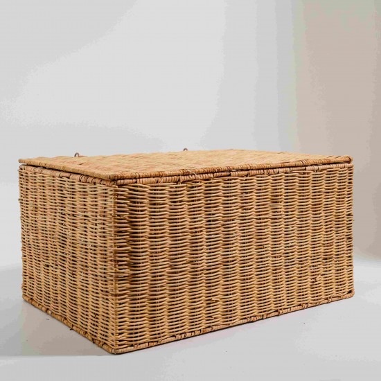 BAÚ EM RATTAN