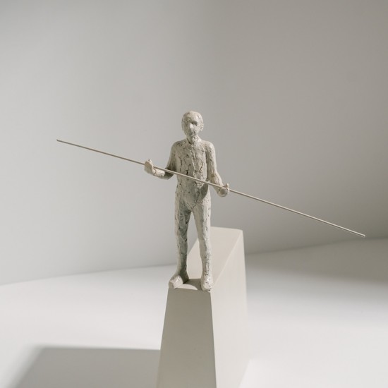 ESCULTURA PESSOA EM POLIRESINA