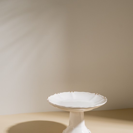 PORTA DOCE COM PÉ CRISTAL BRANCO COM OURO