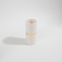 VASO EM CERÂMICA BRANCO FIO DOURADO