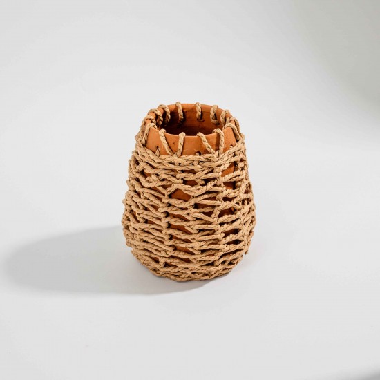 VASO EM CERAMICA COM TRAMA EM PAPEL