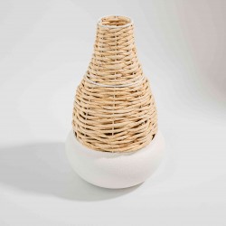 VASO EM JUNCO E METAL BRANCO G