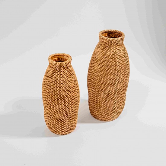 VASO EM POLIRESINA MARROM