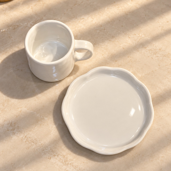 XÍCARA DE CAFÉ COM PIRES BRANCO MARINA