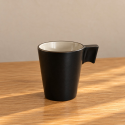 XÍCARA DE CAFÉ FLASHY PRETA