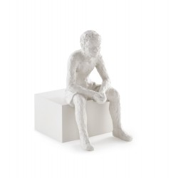 Escultura Pessoa em Poliresina
