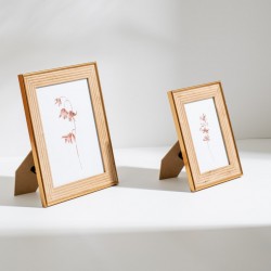 PORTA-RETRATOS EM MDF