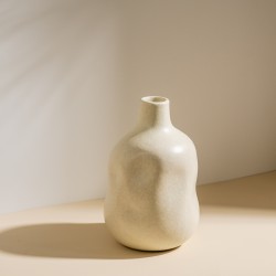 VASO EM CERÂMICA ORGÂNICO