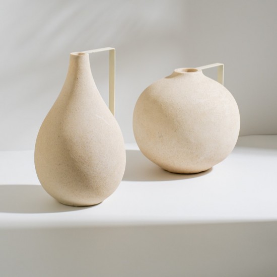 VASO EM POLIRESINA COM ALÇA